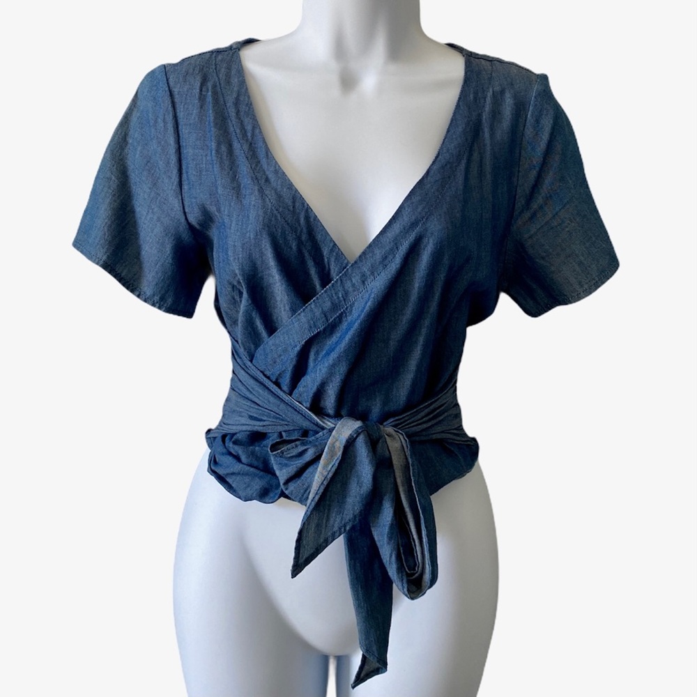 Melrose and Market | Faux Wrap Denim Blouse | Hautelook **NWOT // (never worn)**